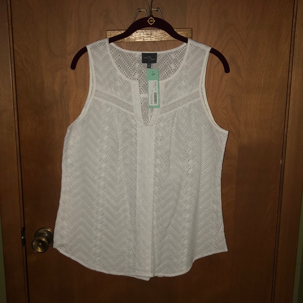 Market & Spruce White Blouse Size L